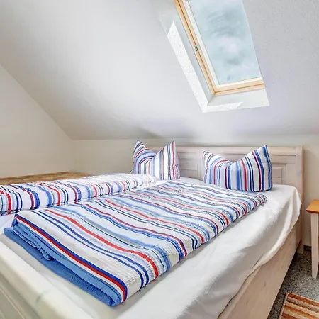 Am Peenehafen Karlshagen